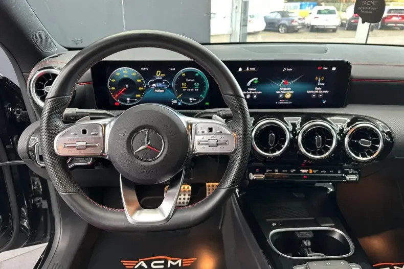 Mercedes-Benz CLA 250 (Clasa CLA) din 2022 cu 48.450 km - oferta MER187667 - foto 11