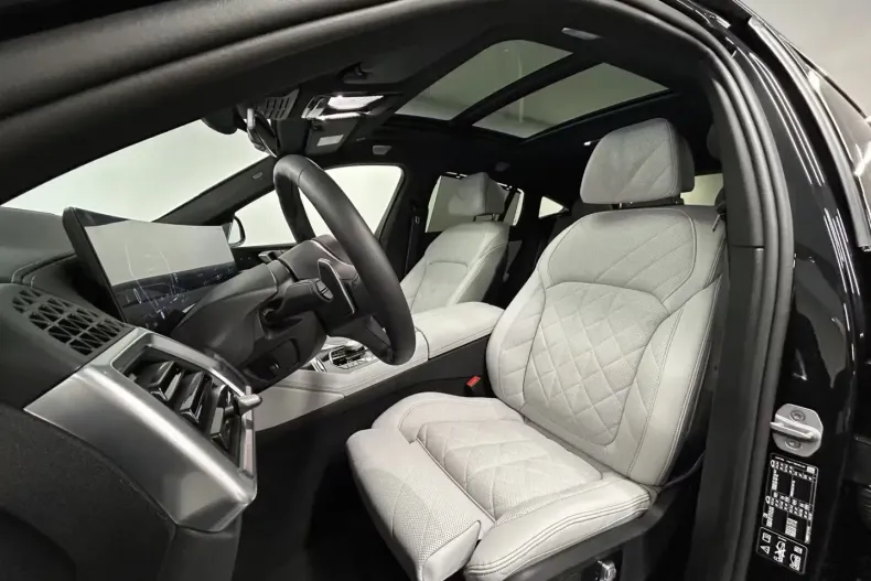 BMW X6 (Seria X) din 2025 cu 16.789 km - oferta BMW187669 - foto 21