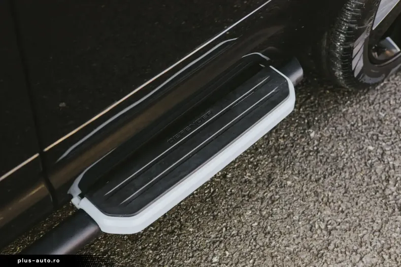 Land Rover Defender din 2023 cu 37.200 km - oferta LAN187671 - foto 12