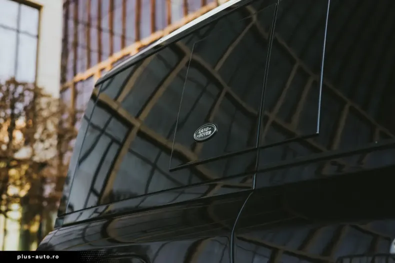 Land Rover Defender din 2023 cu 37.200 km - oferta LAN187671 - foto 18