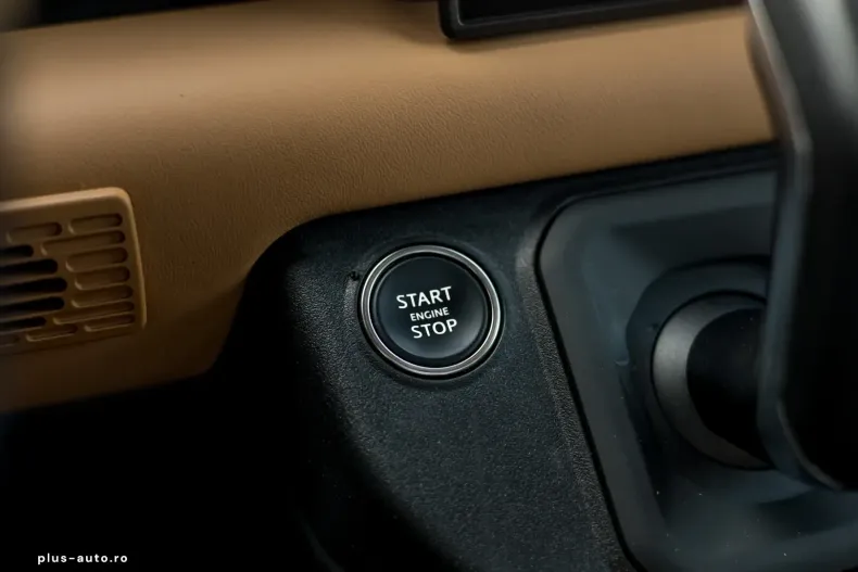 Land Rover Defender din 2023 cu 37.200 km - oferta LAN187671 - foto 33