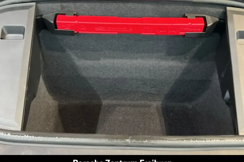 Porsche Taycan din 2022 cu 33.800 km - oferta POR187682 - foto 24