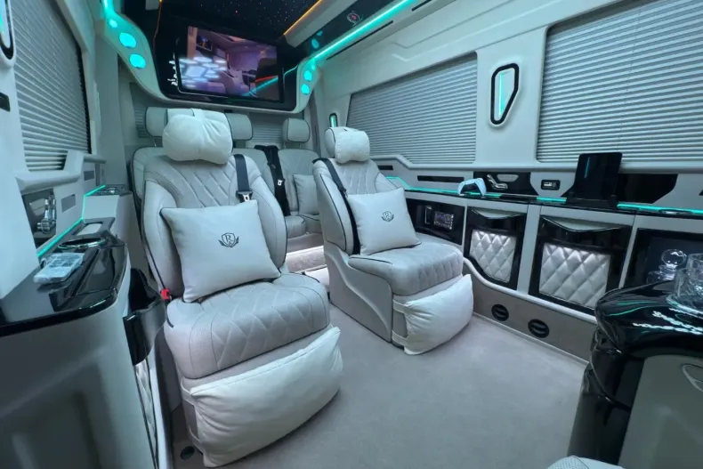 Mercedes-Benz Sprinter din 2026 cu 100 km - oferta MER187684 - foto 1