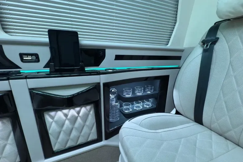 Mercedes-Benz Sprinter din 2026 cu 100 km - oferta MER187684 - foto 19