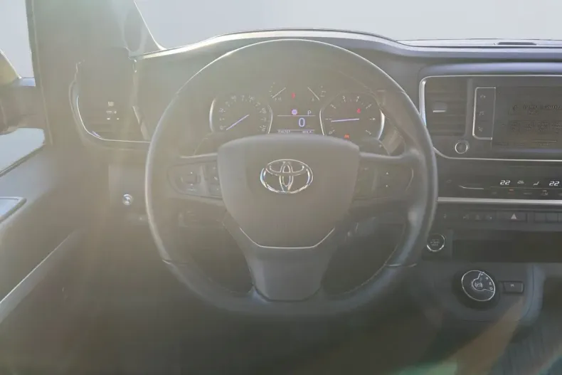 Toyota Proace (Verso) din 2024 cu 47.214 km - oferta TOY187685 - foto 10