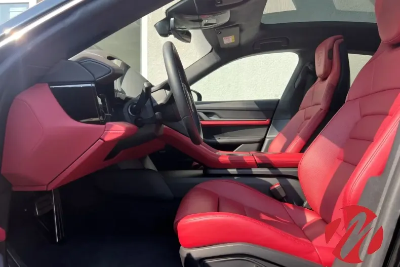 Porsche Taycan din 2024 cu 8.000 km - oferta POR187686 - foto 9