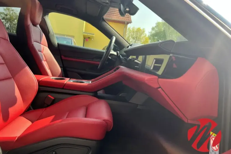 Porsche Taycan din 2024 cu 8.000 km - oferta POR187686 - foto 14