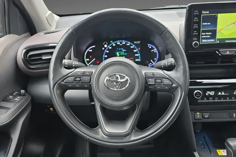 Toyota Yaris Cross din 2022 cu 40.235 km - oferta TOY187693 - foto 8
