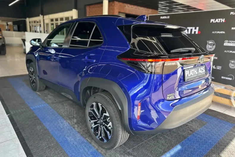 Toyota Yaris Cross din 2024 cu 2.140 km - oferta TOY187695 - foto 6