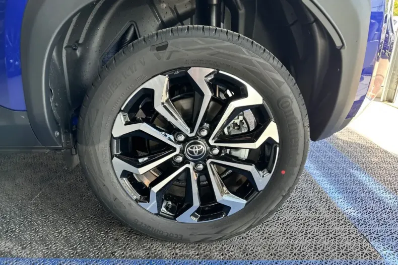 Toyota Yaris Cross din 2024 cu 2.140 km - oferta TOY187695 - foto 24