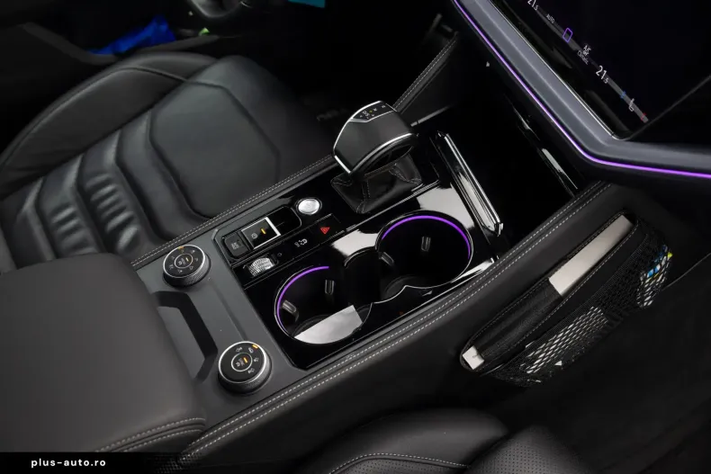 Volkswagen Touareg din 2024 cu 32.972 km - oferta VOL187701 - foto 25