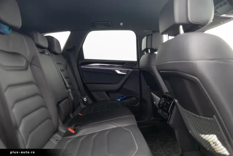 Volkswagen Touareg din 2024 cu 32.972 km - oferta VOL187701 - foto 26