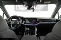 Volkswagen Touareg din 2024 cu 32.972 km - oferta VOL187701 - foto 31