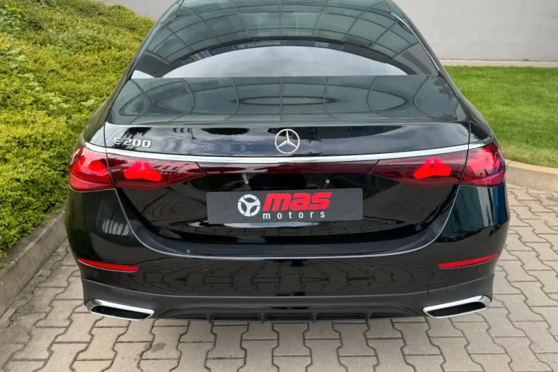 Mercedes-Benz E 200 (Clasa E) din 2026 cu 50 km - oferta MER187712 - foto 6