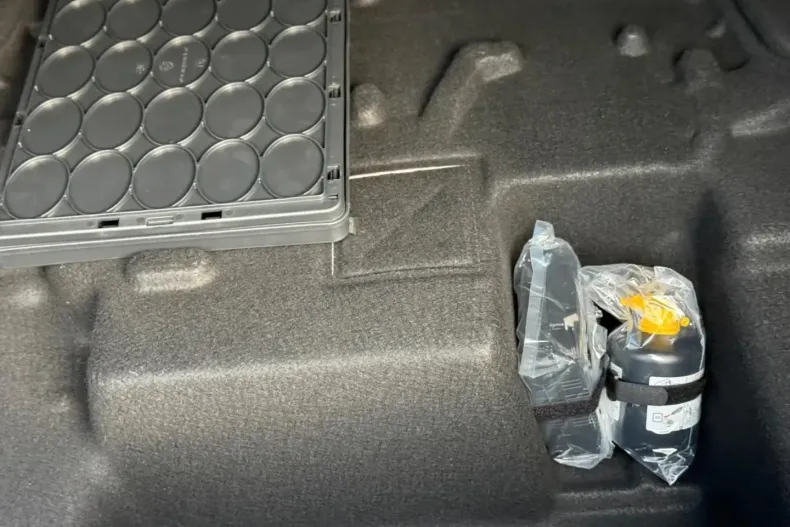 Mercedes-Benz E 200 (Clasa E) din 2026 cu 50 km - oferta MER187712 - foto 15