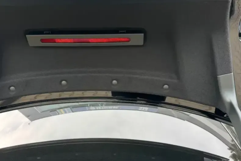 Mercedes-Benz E 200 (Clasa E) din 2026 cu 50 km - oferta MER187712 - foto 16