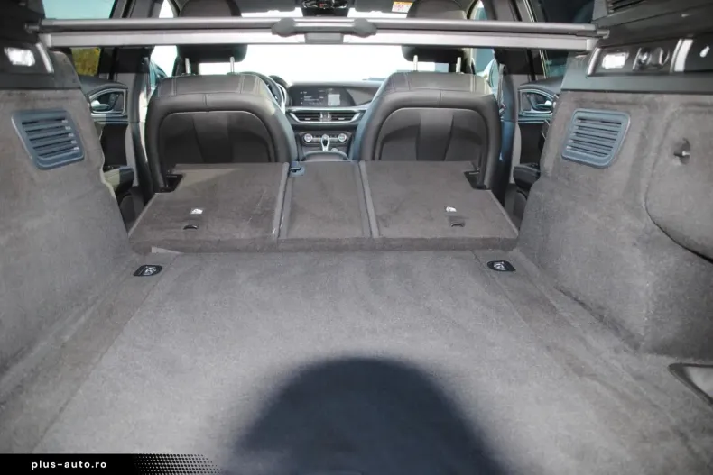 Alfa Romeo Stelvio din 2023 cu 25.980 km - oferta ALF187727 - foto 10