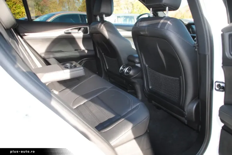 Alfa Romeo Stelvio din 2023 cu 25.980 km - oferta ALF187727 - foto 13