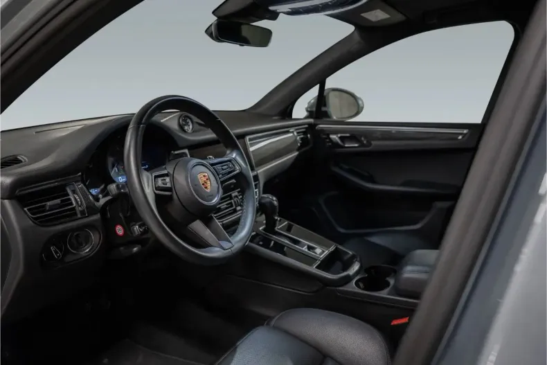 Porsche Macan din 2023 cu 60.500 km - oferta POR187728 - foto 4