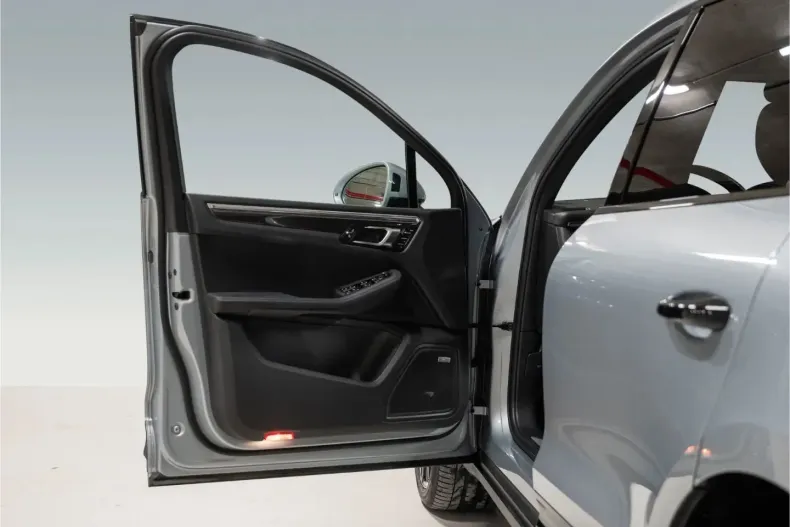 Porsche Macan din 2023 cu 60.500 km - oferta POR187728 - foto 20