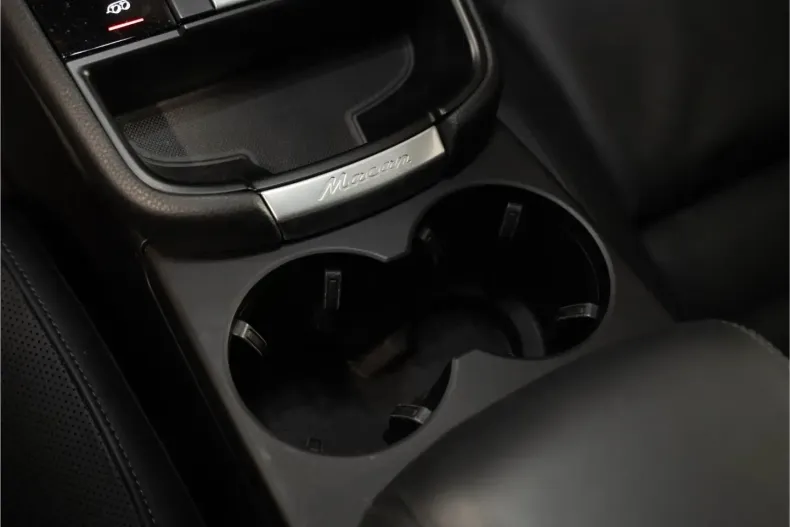 Porsche Macan din 2023 cu 60.500 km - oferta POR187728 - foto 29