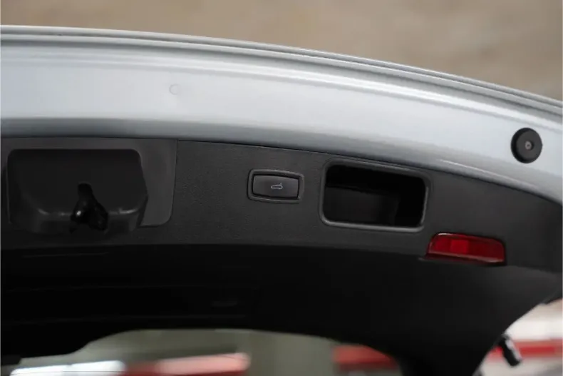 Porsche Macan din 2023 cu 60.500 km - oferta POR187728 - foto 33