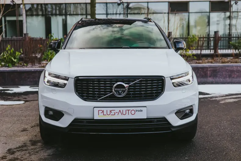 Volvo XC40 din 2021 cu 95.000 km - oferta VOL187742 - foto 2