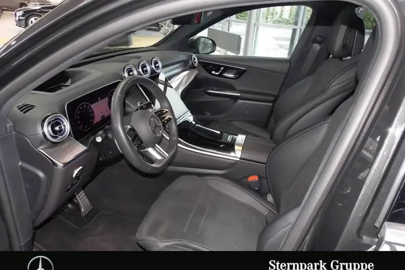 Mercedes-Benz GLC 300 (Clasa GLC) din 2024 cu 7.458 km - oferta MER187745 - foto 6