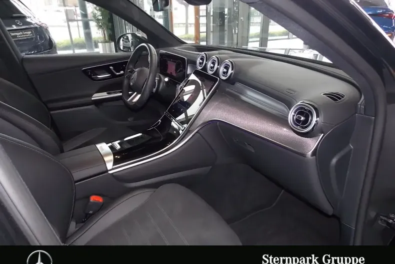 Mercedes-Benz GLC 300 (Clasa GLC) din 2024 cu 7.458 km - oferta MER187745 - foto 18