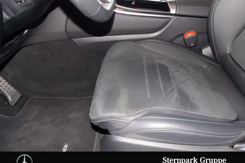 Mercedes-Benz GLC 300 (Clasa GLC) din 2024 cu 7.458 km - oferta MER187745 - foto 21