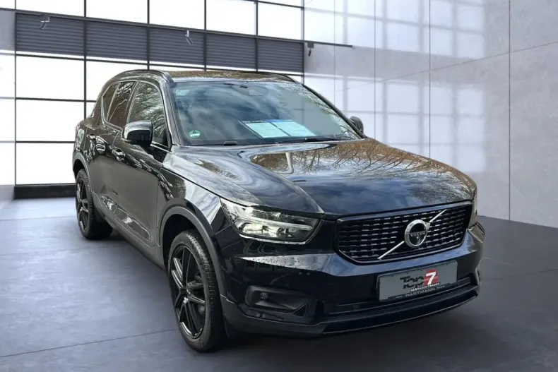 Volvo XC40 din 2021 cu 64.088 km - oferta VOL187747 - foto 5