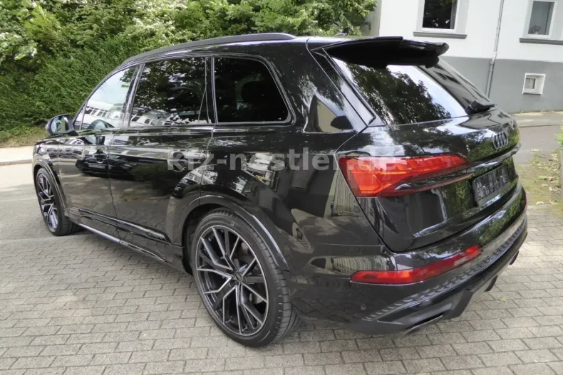 Audi Q7 din 2024 cu 7.900 km - oferta AUD187748 - foto 6