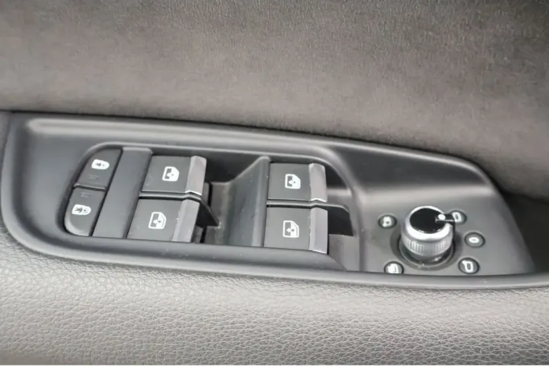 Audi Q7 din 2024 cu 18.540 km - oferta AUD187749 - foto 23