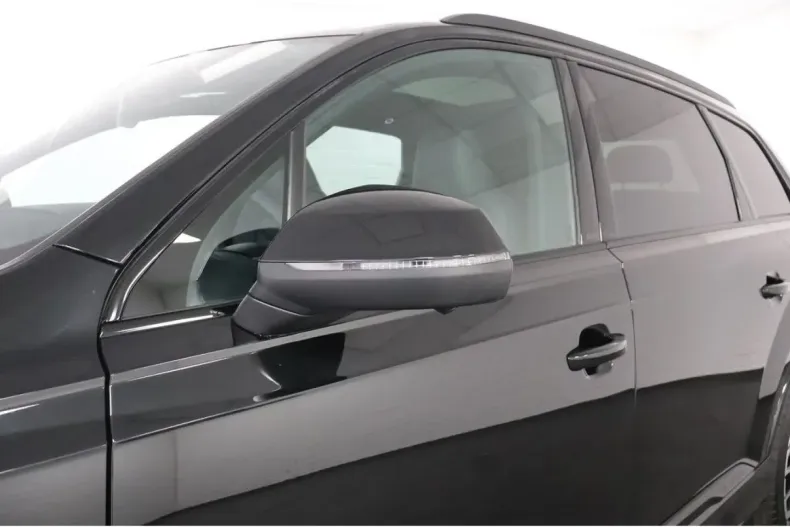 Audi Q7 din 2024 cu 18.540 km - oferta AUD187749 - foto 36