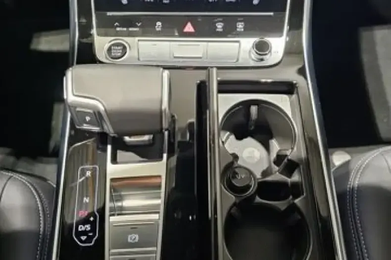 Audi Q7 din 2025 cu 24.982 km - oferta AUD187750 - foto 18