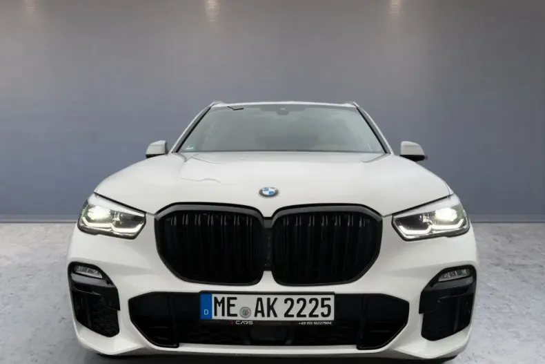 BMW X5 (Seria X) din 2021 cu 45.200 km - oferta BMW187753 - foto 1