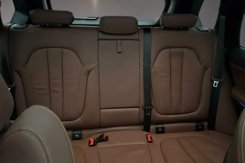 BMW X5 (Seria X) din 2021 cu 45.200 km - oferta BMW187753 - foto 13