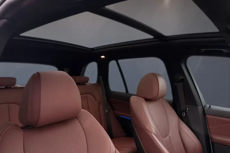 BMW X5 (Seria X) din 2021 cu 45.200 km - oferta BMW187753 - foto 17