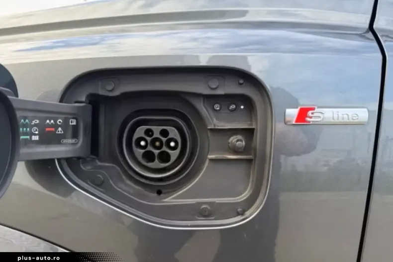 Audi Q3 din 2022 cu 74.311 km - oferta AUD187763 - foto 10