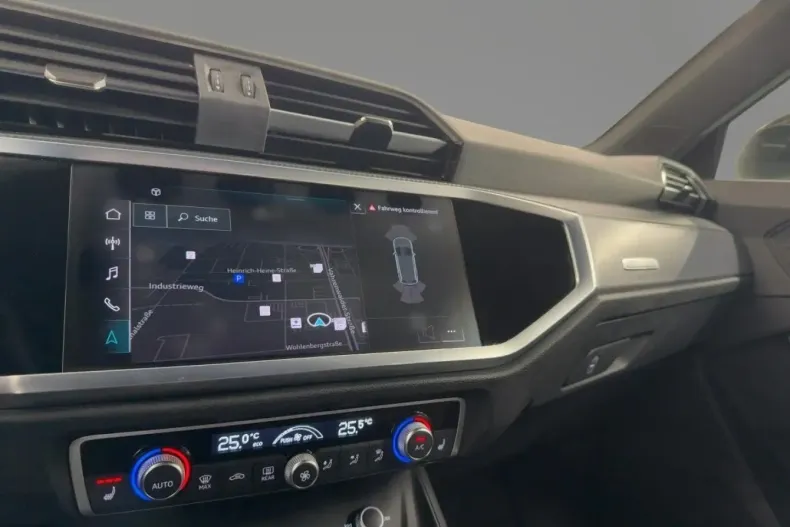 Audi Q3 din 2022 cu 75.531 km - oferta AUD187768 - foto 12