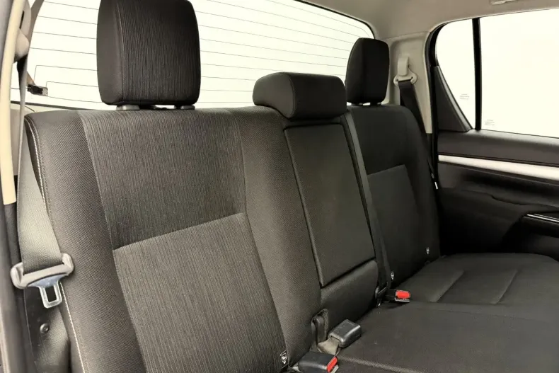 Toyota Hilux din 2021 cu 76.500 km - oferta TOY187775 - foto 25