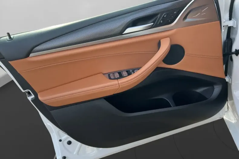 BMW X4 (Seria X) din 2022 cu 69.800 km - oferta BMW187777 - foto 12