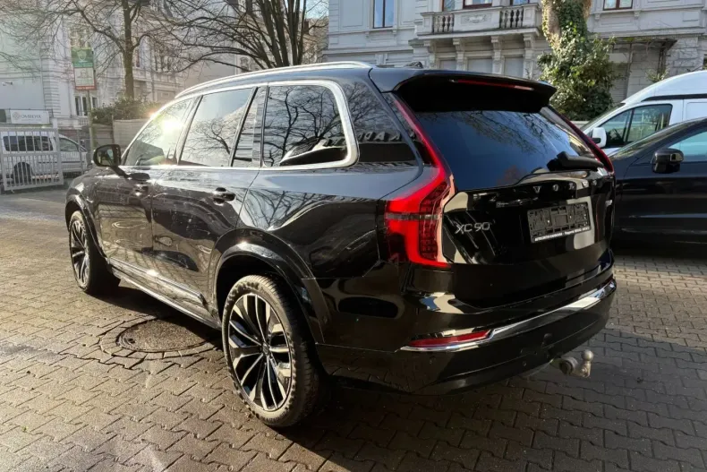 Volvo XC90 din 2025 cu 17.730 km - oferta VOL187779 - foto 6