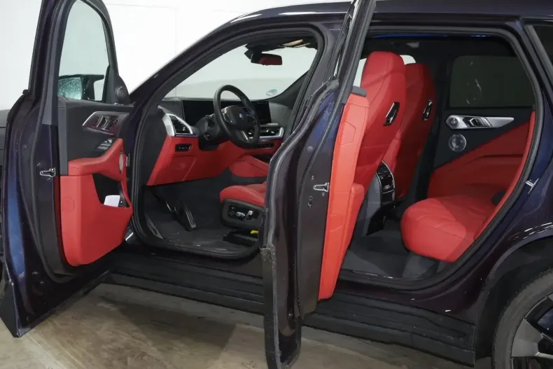 BMW XM (Seria X) din 2024 cu 3.300 km - oferta BMW187785 - foto 6