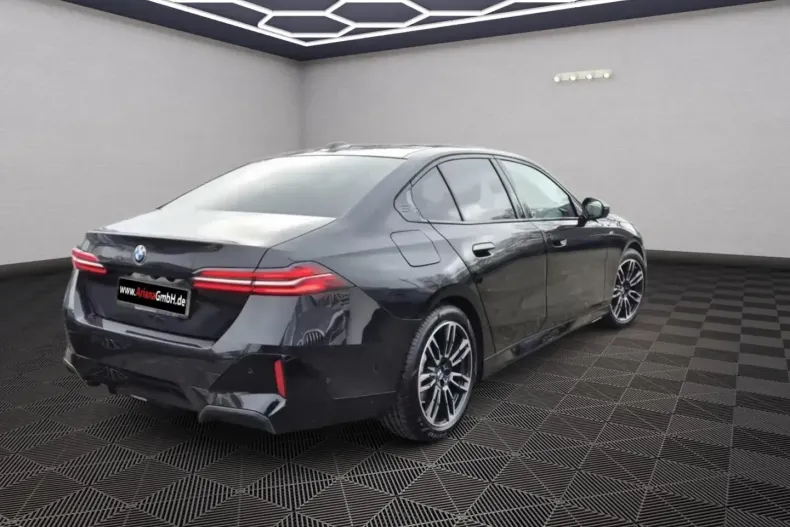 BMW 520 (Seria 5) din 2024 cu 13.800 km - oferta BMW187786 - foto 4