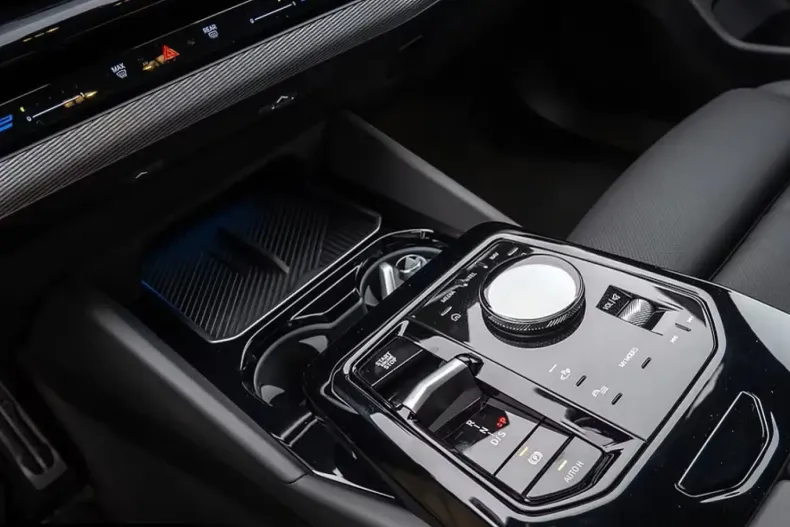 BMW 520 (Seria 5) din 2024 cu 13.800 km - oferta BMW187786 - foto 11