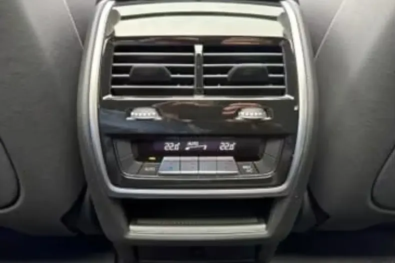 BMW X6 (Seria X) din 2025 cu 12.500 km - oferta BMW187789 - foto 10