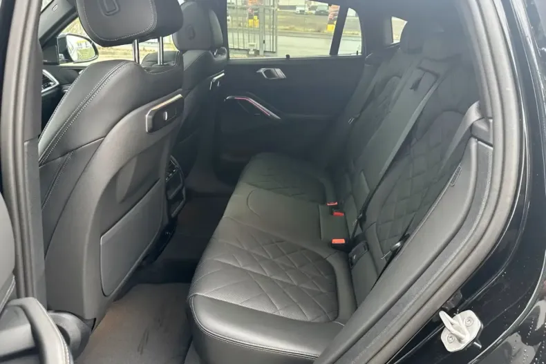 BMW X6 (Seria X) din 2024 cu 19.500 km - oferta BMW187791 - foto 10