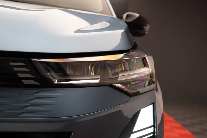 Renault Symbioz din 2025 cu 50 km - oferta REN187792 - foto 8