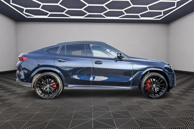 BMW X6 (Seria X) din 2024 cu 21.100 km - oferta BMW187793 - foto 2